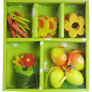 Komplet 18 Wielkanocnych Ozdób o Wielkości 17x16cm