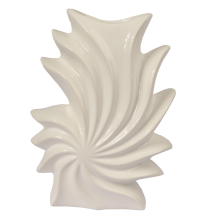 Ceramiczny biały wazon w kształcie muszli 24x19x10 cm 
