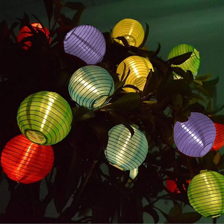 Kolorowe Lampki Solarne na Sznurze do Dekoracji Ogrodu, 10 LED, Odporny na Warunki Pogodowe