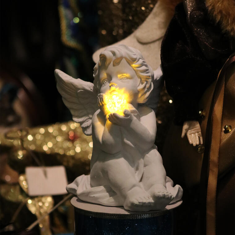 Klasyczny świetlny Anioł Stróż- Dekoracja z imitacji gipsu 12 cm