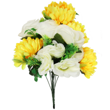 Bukiet sztucznych kwiatów mix róży i chryzantemy w kolorze biało żółtym 50 cm