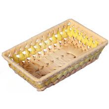Żółty prostokątny koszyczek na pieczywo 18x11cm z naturalnego materiału