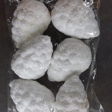 Komplet 6 Zawieszek Świątecznych w Kształcie Szyszek Śnieżnych