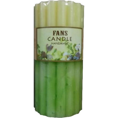Zielona świeca 7,4x15 cm